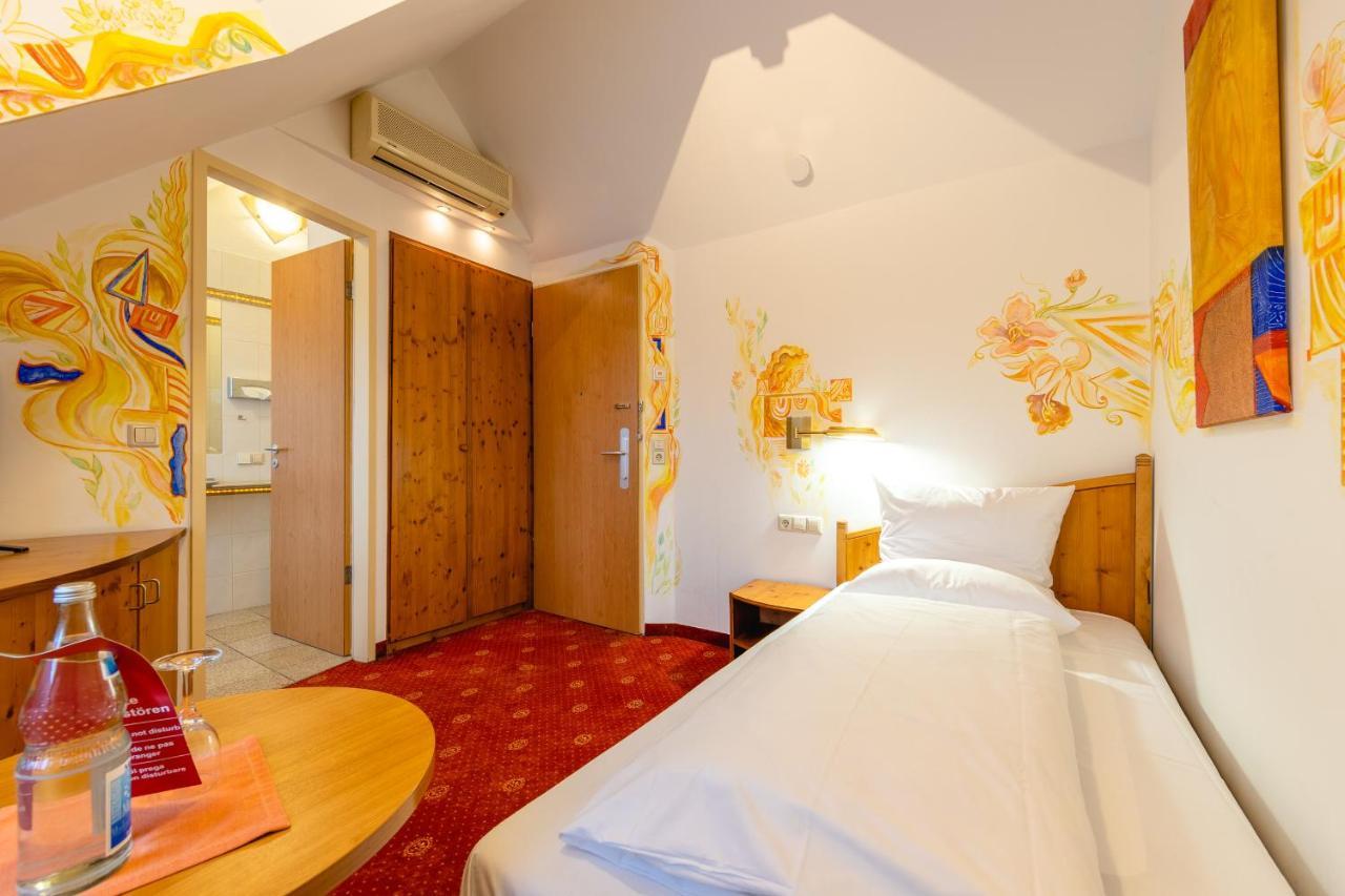 Allvitalis Traumhotel Karlsruhe Dış mekan fotoğraf