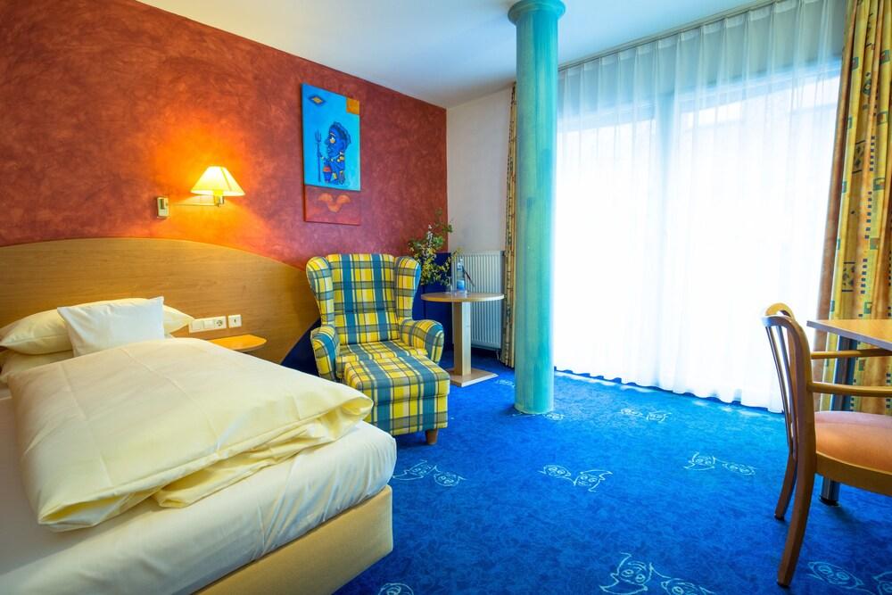 Allvitalis Traumhotel Karlsruhe Dış mekan fotoğraf